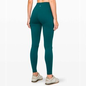 Lululemon Wunder Under High-Rise Tight 28" *Nulux
Emerald size 6